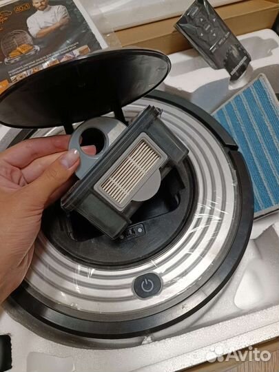 Робот пылесос Redmond rv r-300