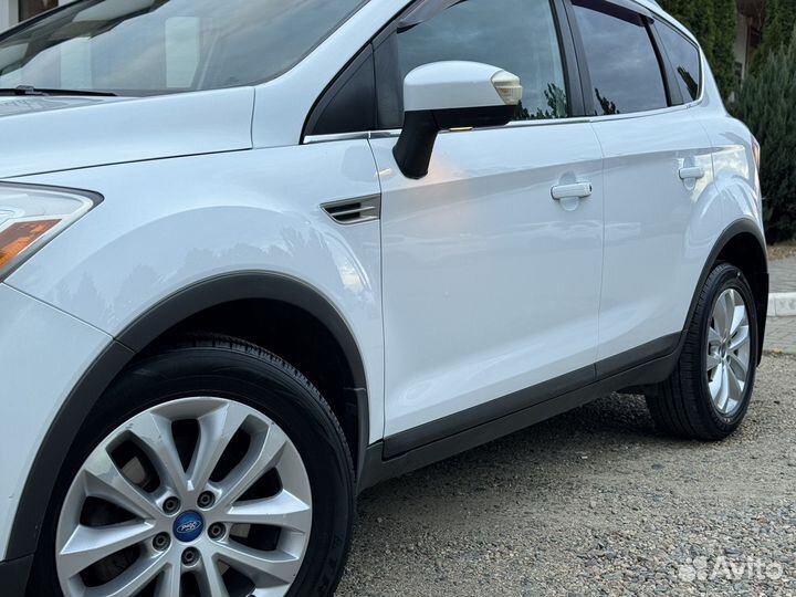 Ford Kuga 2.5 AT, 2012, 197 000 км