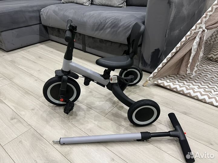 Детский велосипед-беговел