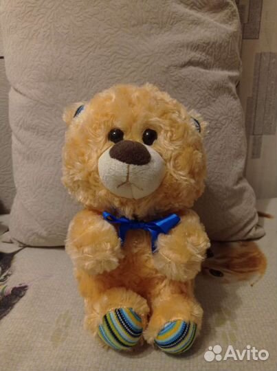 Плюшевый медведь