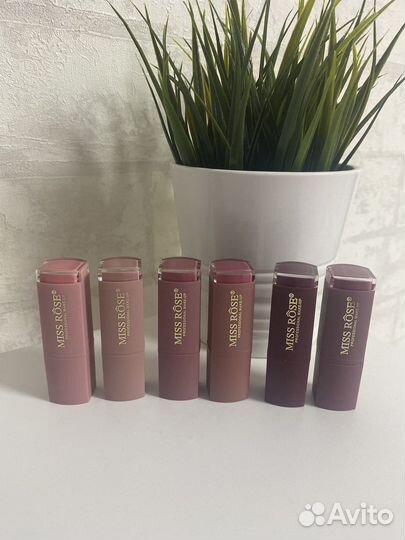 Матовая помада Miss Rose