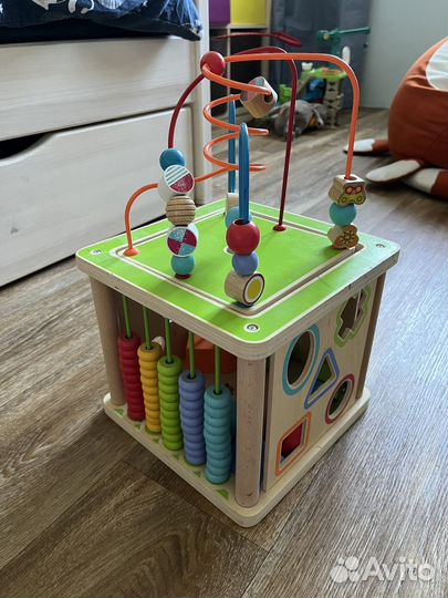 Деревянные развивающие игрушки для малышей