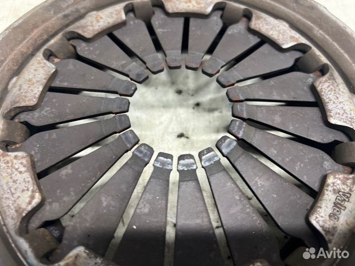 Комплект сцепления Toyota Avensis 1.8 бензин