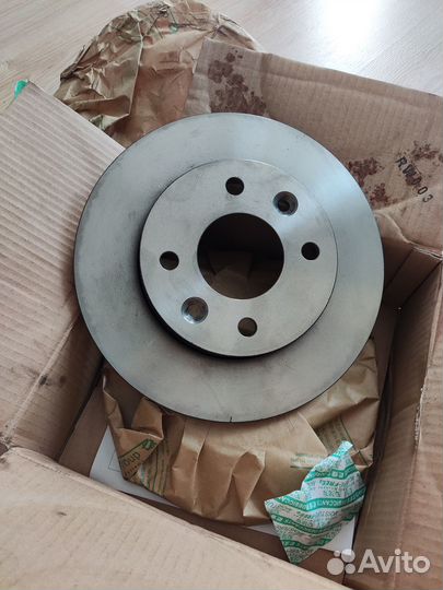 Комплект передних тормозных дисков на Рено