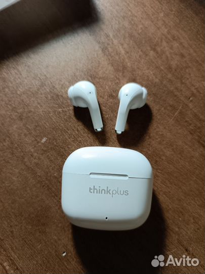 Беспроводные наушники Lenovo