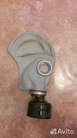 Противогаз