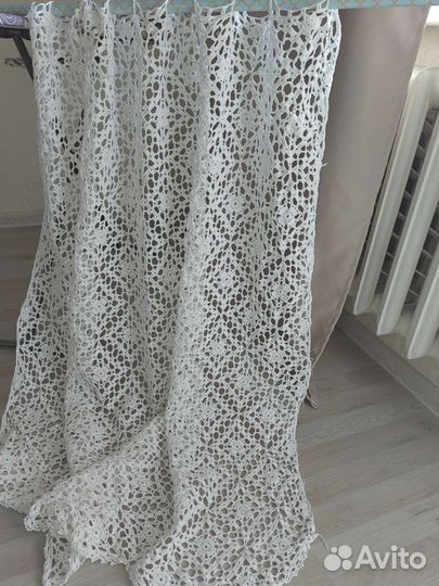 Занавеска (ручная работа)