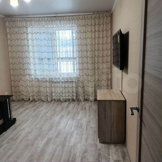 1-к. квартира, 40 м², 9/18 эт.