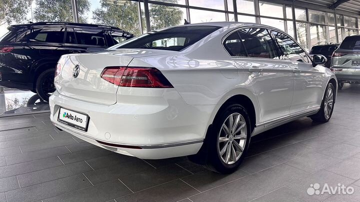 Volkswagen Passat 1.8 AMT, 2018, 58 293 км