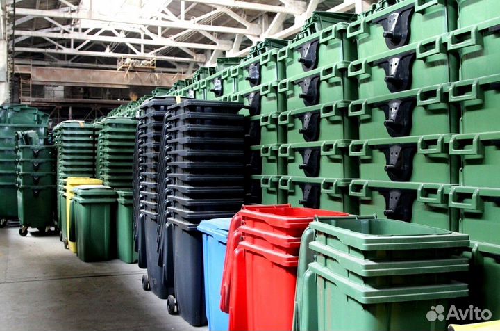 Пластиковый контейнер 1100л