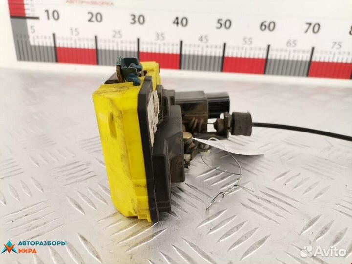 Замок двери задней левой Volvo XC90 2005 30699754