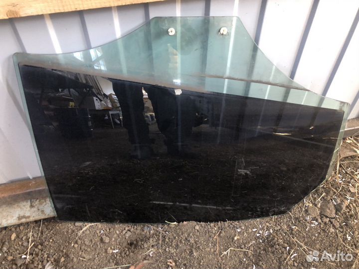 Стекло двери правое ауди а4 б8