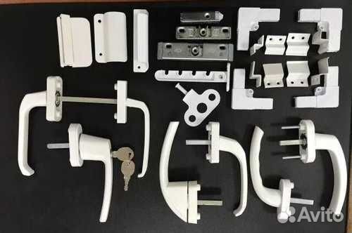 Регулировка пластиковых окон и дверей