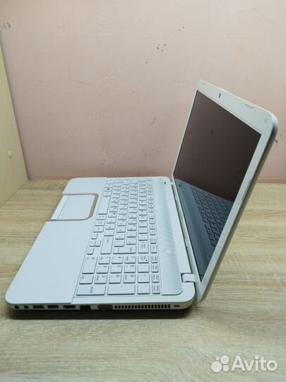 Ноутбук Toshiba