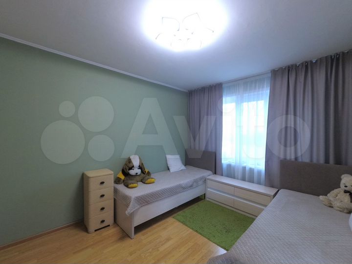2-к. квартира, 56 м², 2/10 эт.