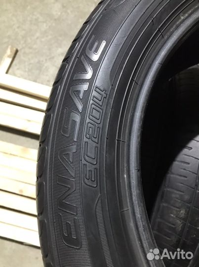 Dunlop Enasave EC204 215/55 R17