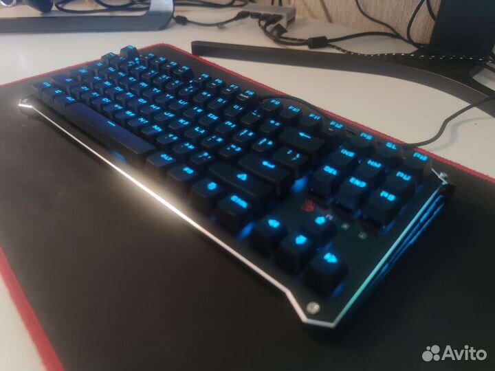 Механическая клавиатура Bloody B930