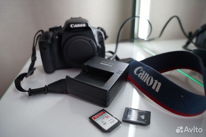 Фотоаппарат Canon EOS 600D Body
