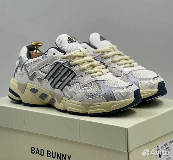 Женские Adidas Bad Bunny Response CL a-9599