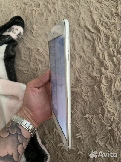 iPad mini 2 retina заблокирован