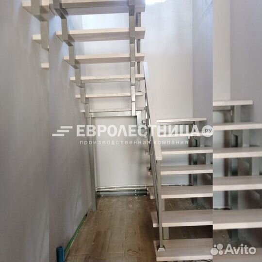 Лестница в коттедж