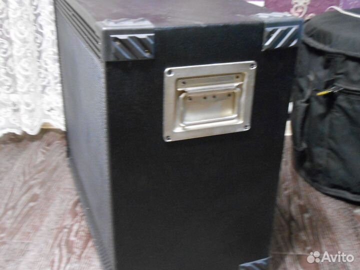 Аккустическая колонка laney-115VT Кustom