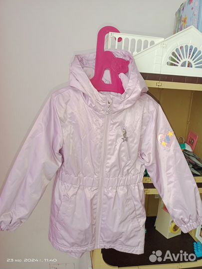 Куртка и ветровка для девочки