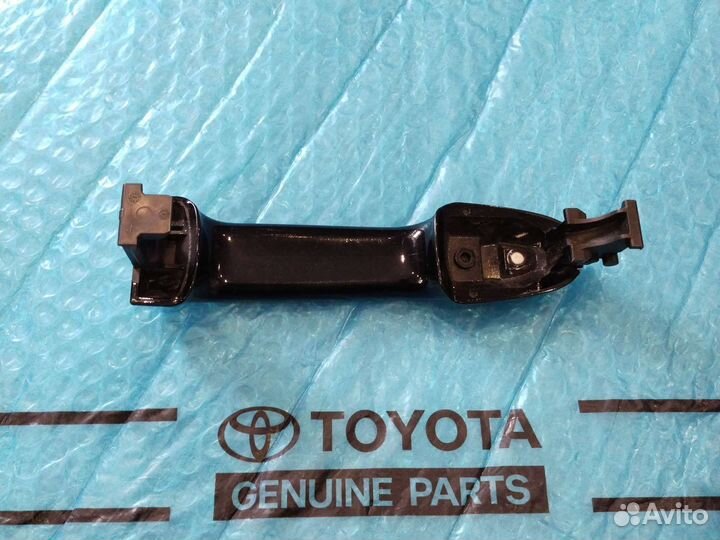 Ручка задней двери Камри 50 черная Б/У