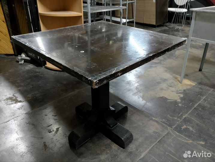 Столы для кафе