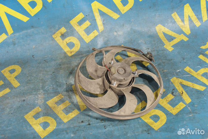 Вентилятор радиатора Toyota Avensis