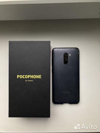 Xiaomi Pocophone F1, 6/64 ГБ