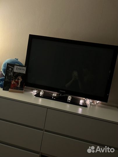 Телевизор samsung