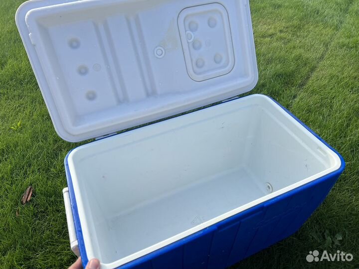 Изотермический контейнер Snowbox 46 л