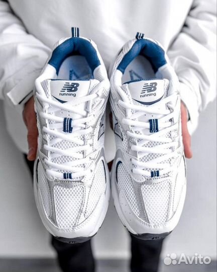 Стильные New Balance 530