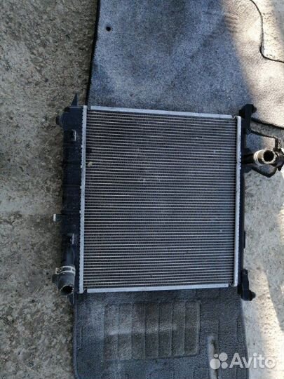 Радиатор двс Nissan Note E12 HR12DE