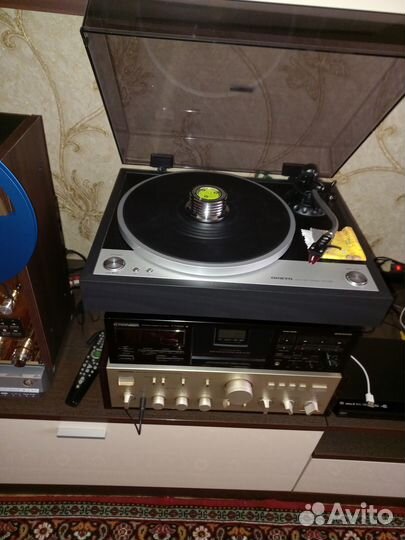 Прижим для винила