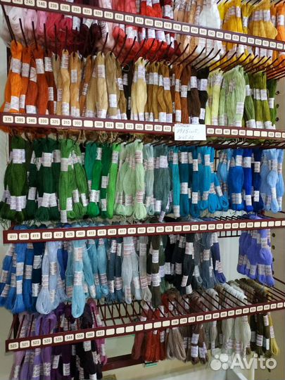 Мулине Риолис Шерсть + Стойка Вышивка