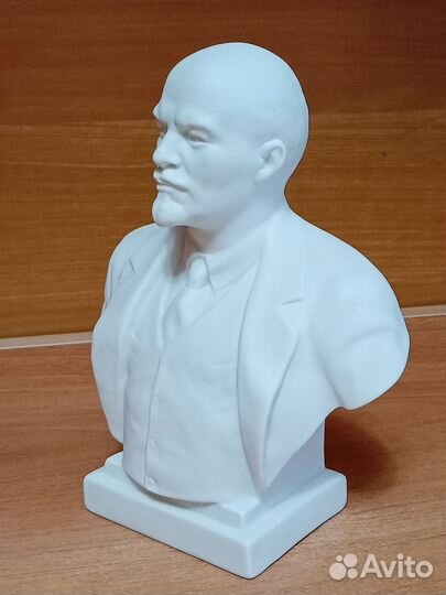 Бюст СССР В И Ленин лфз