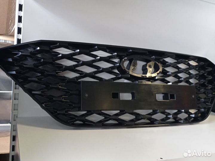 Решетка радиатора hyundai solaris 2020