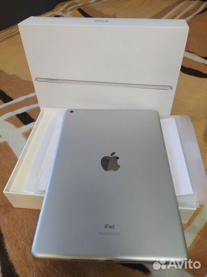 Новый Планшет Apple iPad (9th Gen) 64 гб серый