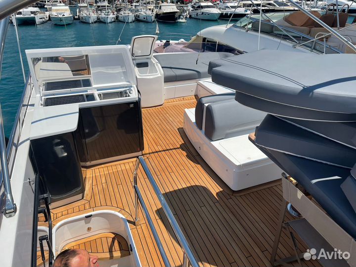 Моторная яхта Princess 60 2017 г.в