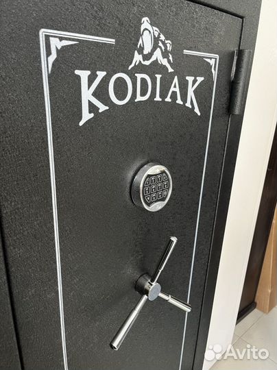 Эксклюзивный оружейный сейф kodiak