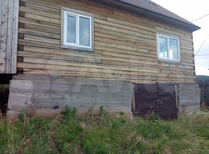 Дом 64 м² на участке 8 сот.