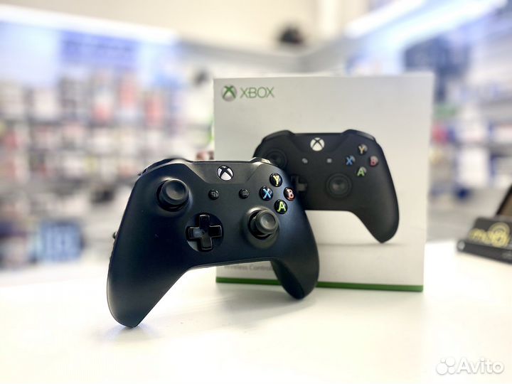 Геймпад Xbox One X