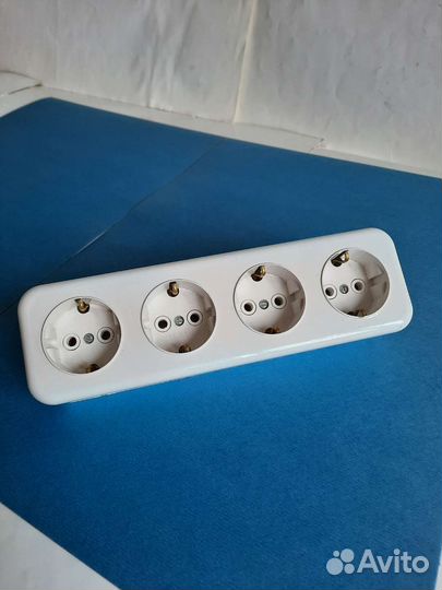 Адаптор-евро-на 4 розетки