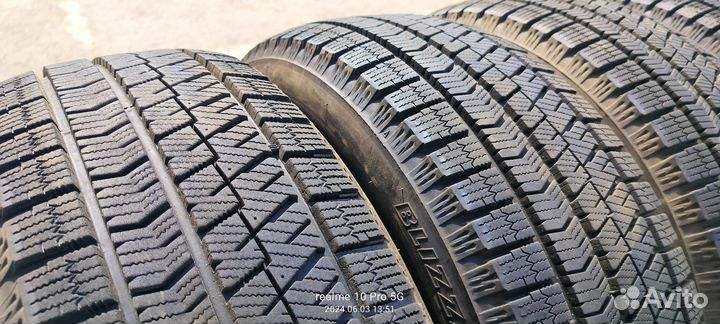 Bridgestone Blizzak VRX2 205/60 R16