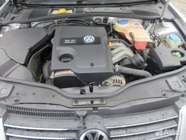 Volkswagen Passat B5+ Volkswagen Passat B5 2.0 AZM