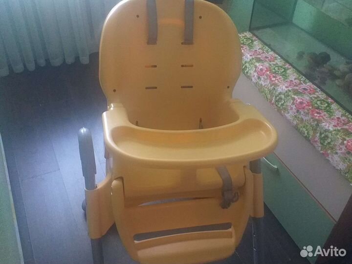 Стул для кормления