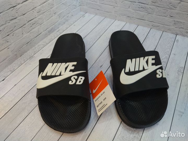 Сланцы шлепанцы Nike