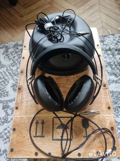 Meze 99 classic silver